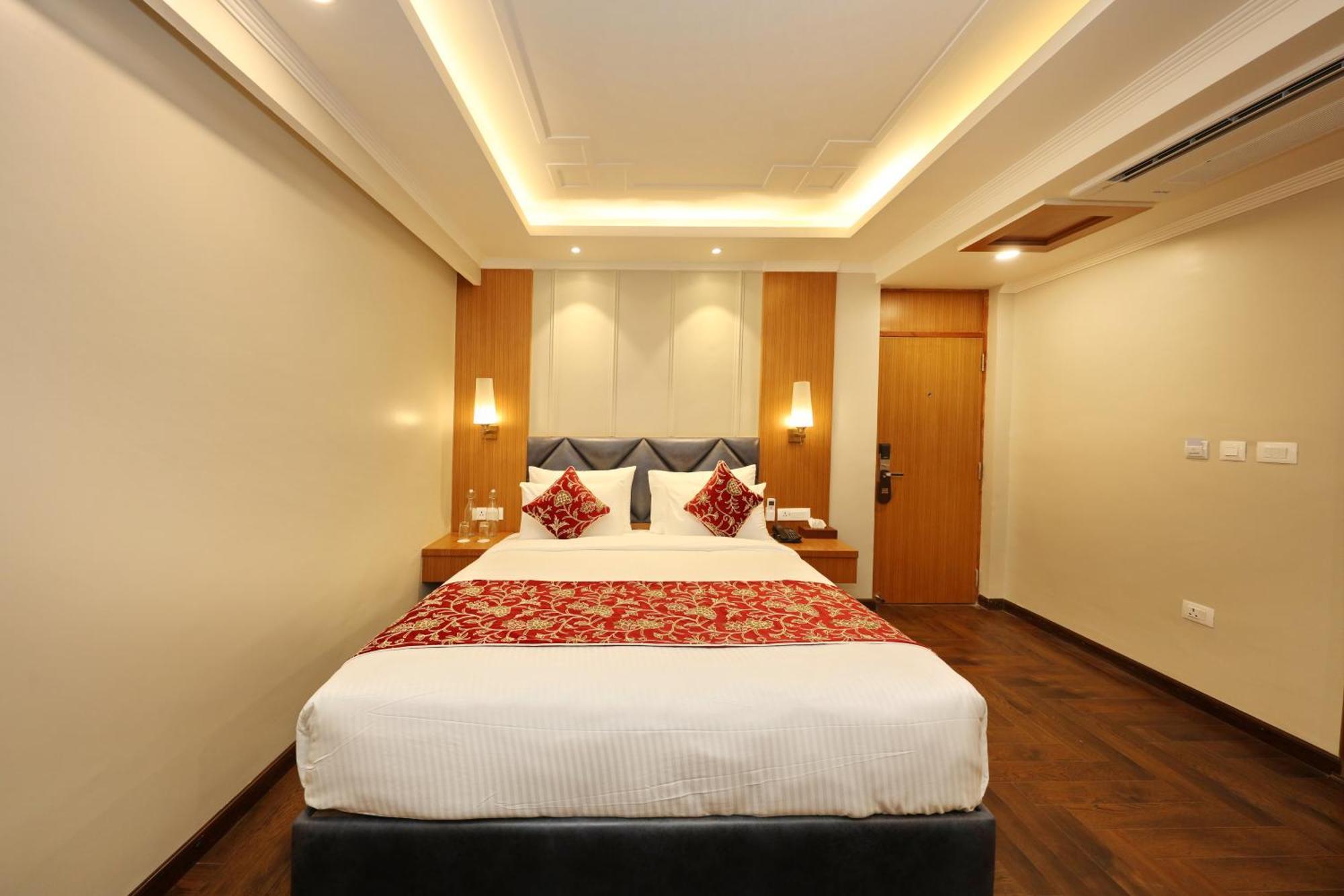 Hotel Blanco Srinagar  Exterior photo